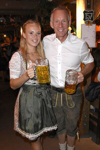 In Käfers Wiesn-Schänke auf dem Oktoberfest 2018 in München