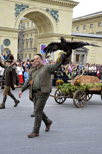 Trachten- und Schützenzug 2015 in München