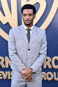 Warner Bros. Primetime Emmy Awards 2025 Nominierten Feier in Beverly Hills