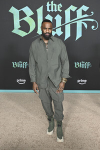 Filmpremiere 'The Bluff' in Los Angeles