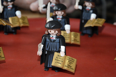 Martin Luther Playmobil Figur
