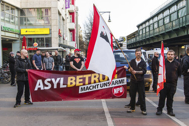 Demonstration gegen NPD-Kundgebung, Berlin