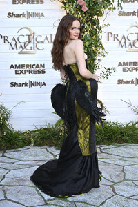 Filmpremiere 'Practical Magic 2 - Zauberhafte Schwestern' in Los Angeles
