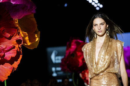 Lola Casademunt by Maite Fashion Show auf der Mercedes-Benz Fashion Week Madrid