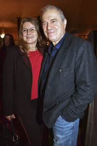 Theaterpremiere 'Wer schießt auf Frau Hummel?' in München