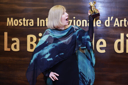 Lifetime Achievement Award für Kim Novak, Internationale Filmfestspiele von Venedig 2025