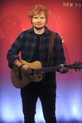 Ed Sheeran enthüllt seine Wachsfigur bei Madame Tussauds New York