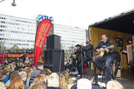 Straßenkonzert von The BossHoss in Berlin