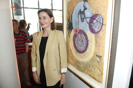 Vernissage 'Aus der Mitte' von Judith Milberg in Berlin