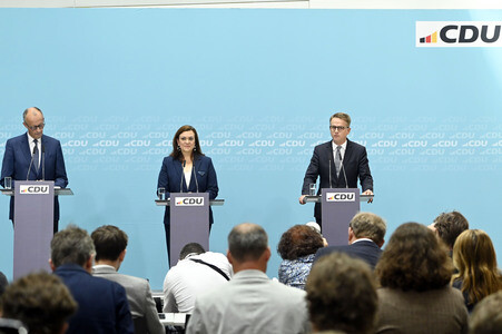 Pressekonferenz mit Friedrich Merz in Berlin