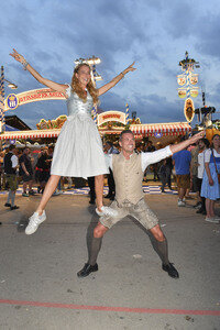 Almauftrieb beim Oktoberfest 2025 in München