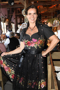 BMW Wiesn Sport-Stammtisch in Käfers Wiesn-Schänke beim Oktoberfest 2018 in München