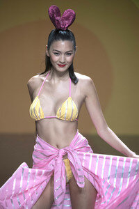 Agatha Ruiz de la Prada Fashion Show, Swimwear Fashion Week Moda Cálida 2017