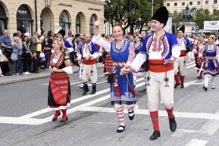 Oktoberfest Trachten- und Schützenzug 2018 in München