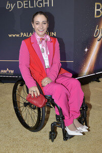 Weltpremiere der 'Blinded by Delight' Grand Show 2025 in Berlin