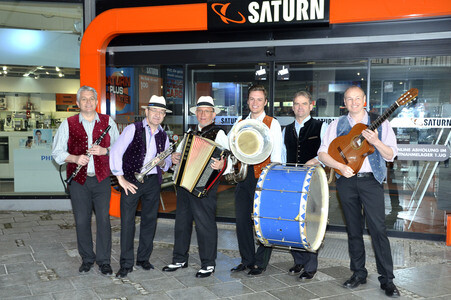Showcase mit den CubaBoarischen in München
