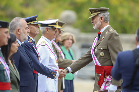 König Felipe bei Ordensverleihung in San Lorenzo de El Escorial