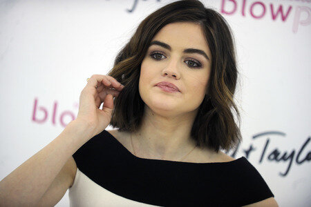 BlowPro Launch  mit Lucy Hale in New York