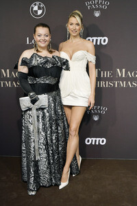 Magical Christmas Ball von LeGer by Lena Gercke in Berlin