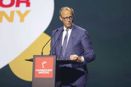 Eröffnungsrundgang auf der Hannover Messe 2026