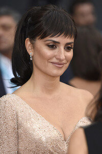 'Loving Pablo' Premiere, San Sebastian Film Festival 2017