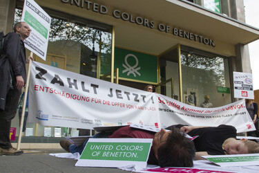 Demo zum Jahrestag des Einsturzes der Textilfabrik Rana Plaza, Berlin