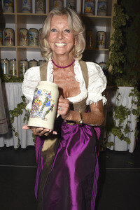 Hofbräu Festzelt Krugvorstellung 2017 in München