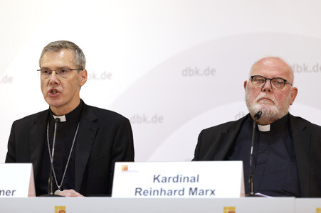 Pressegespräch bei der bei der Herbst-Vollversammlung der Deutschen Bischofskonferenz in Fulda