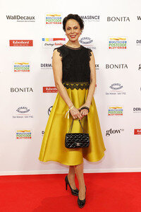 Goldene Bild der Frau 2025 in Hamburg