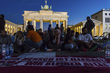 Hungerstreik vor dem Brandenburger Tor, Berlin