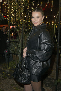 Magical Christmas Ball von LeGer by Lena Gercke in Berlin