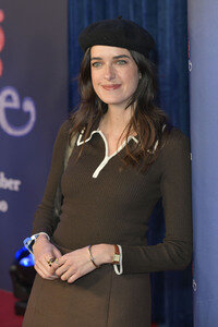 Filmpremiere 'Song Sung Blue' in Berlin