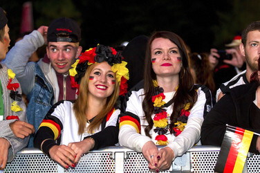 WM-Fanmeile beim Spiel Deutschland gegen Ghana, Berlin