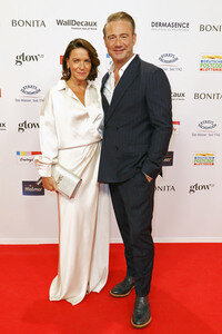 Goldene Bild der Frau 2025 in Hamburg