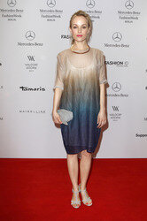 Hien Le Fashion Show, Berlin Fashion Week Autumn-Winter 2014