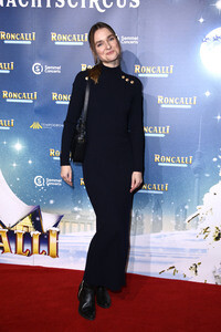 Premiere des 21. Original Roncalli Weihnachtscircus 2025 in Berlin