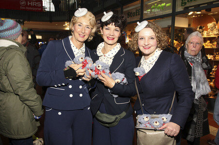 22. Charity Teddybären Verkauf in Hamburg
