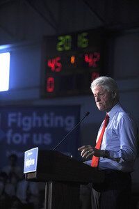 Wahlkampfrede von Bill Clinton in Edison