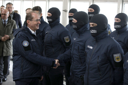 Indienststellung der Drohnenabwehreinheit der Bundespolizei in Ahrensfelde