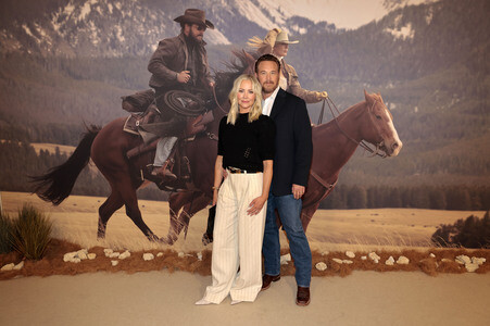 Serienscreening 'Dutton Ranch' in Berlin