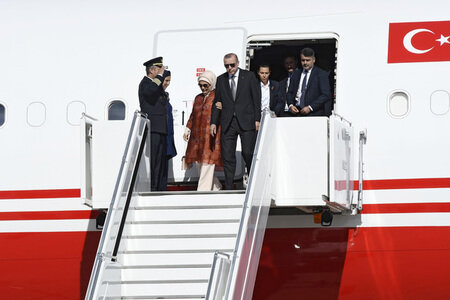 Ankunft von Präsident Erdogan am Flughafen Köln Bonn