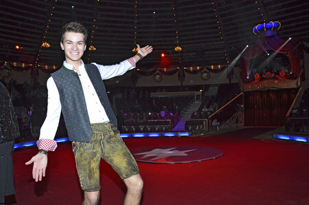 Premiere der 3. Winterspielzeit des Circus Krone in München