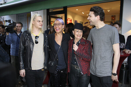 Vernissage der Fotoaustellung von Natascha Ochsenknecht in Berlin