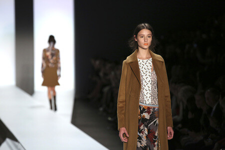 Dorothee Schumacher Fashion Show auf der Mercedes-Benz Fashion Week Autumn/Winter 2016 in Berlin