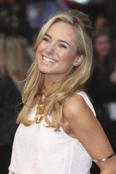 'Die Schadenfreundinnen' Premiere, London
