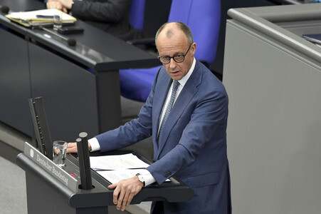 64. Sitzung des Deutschen Bundestages in Berlin