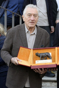 Verleihung des Lupa Capitolina an Robert De Niro in Rom