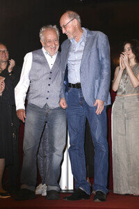 Theaterpremiere 'Der eingebildet Kranke' und 90. Geburtstag von Dieter Hallervorden in Berlin