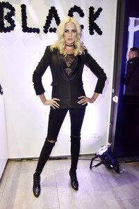 Store Opening vom Studio Apjar Black in Berlin