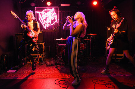 Konzert von Dream Wife in Hannover
